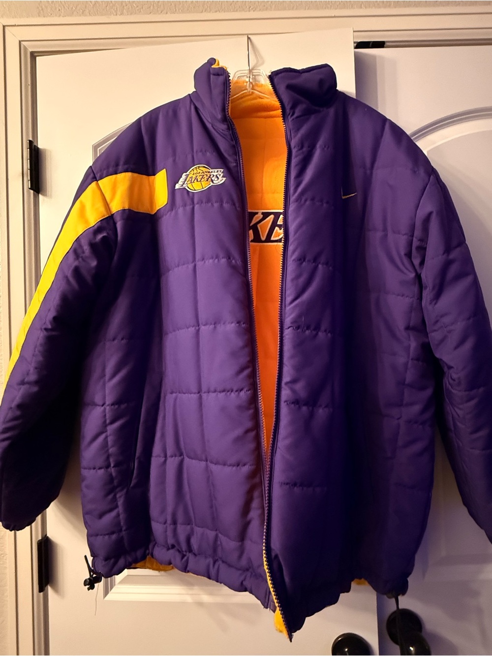 Vintage Nike LA Lakers Reversible Puffer Jacket Purple Gold Y2K